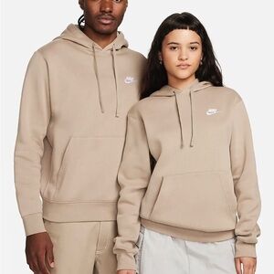 Nike Sportswear Club Fleece
Pullover Hoodie
Size Small